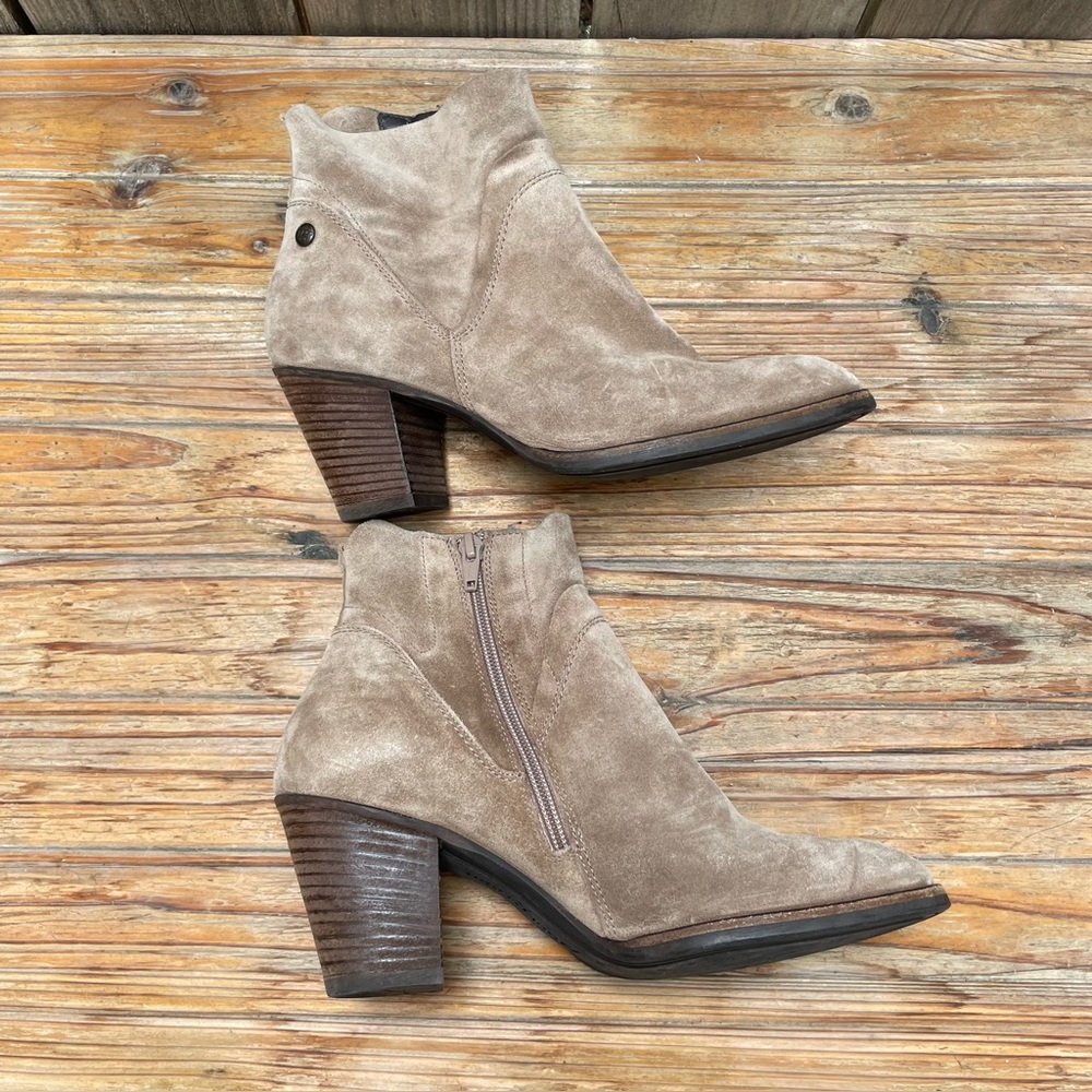Paul Green Nora Hydro Bootie Womens 8 Tan Suede Stacked Heel Zip Boot - Picture 7 of 16